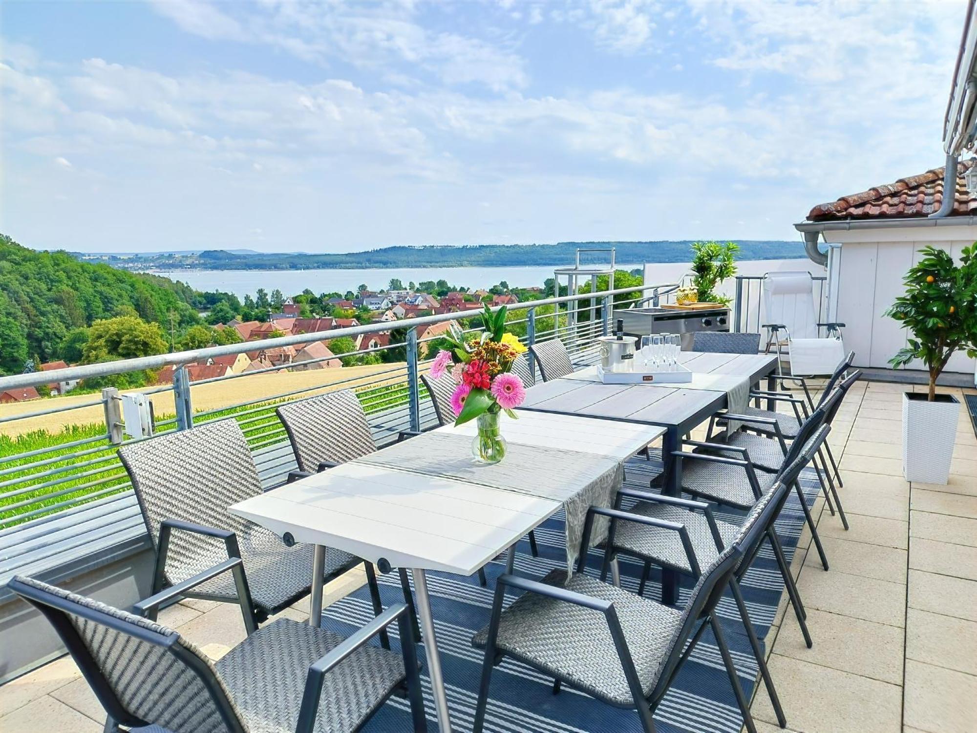 Seeblickapartment Fuer Bis Zu 12, Nuernberg & Schwabach In 30-35 Minuten Zu Erreichen, Sauna, Arbeitsplatz, Dachterrasse & Grill Spalt Exterior foto