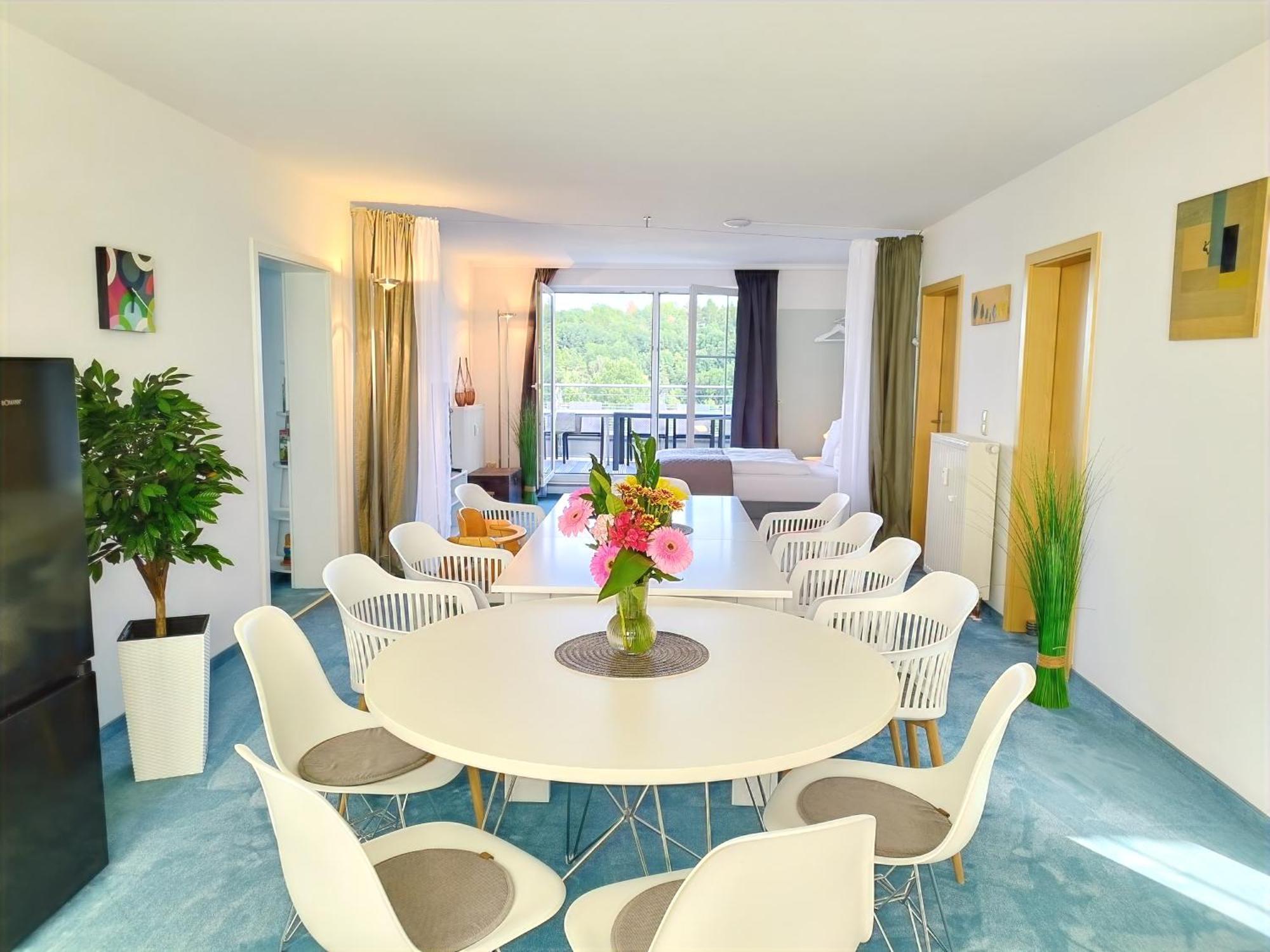 Seeblickapartment Fuer Bis Zu 12, Nuernberg & Schwabach In 30-35 Minuten Zu Erreichen, Sauna, Arbeitsplatz, Dachterrasse & Grill Spalt Exterior foto